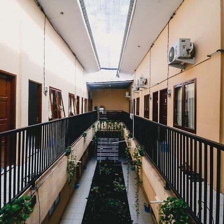 Reddoorz Near Jalan Gatot Subroto Medan Hotel Buitenkant foto